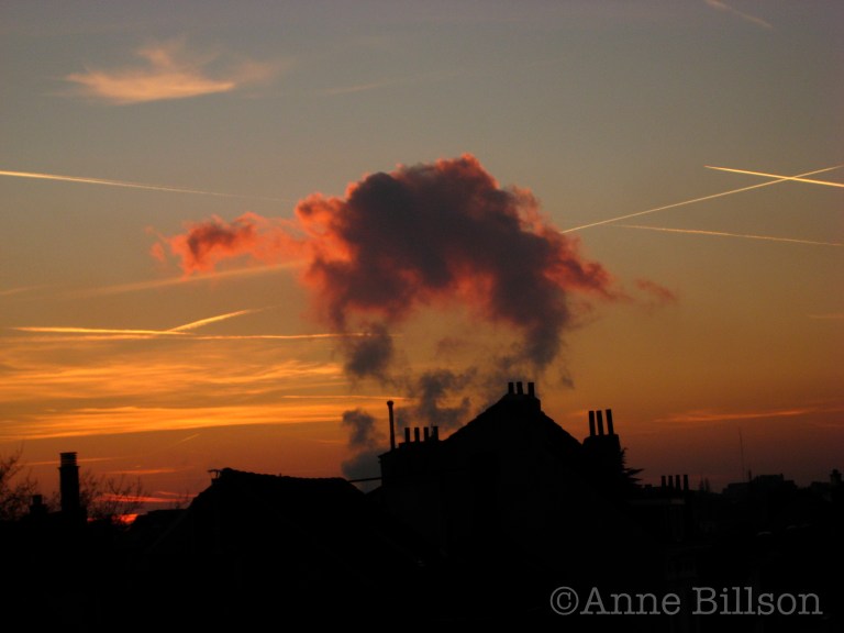 De atomaire wolk: is het een kameel? Of Gamera de fliegende schildpad?