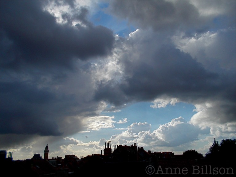 Verwarring: confusion, utter confusion in the sky over Brussel.