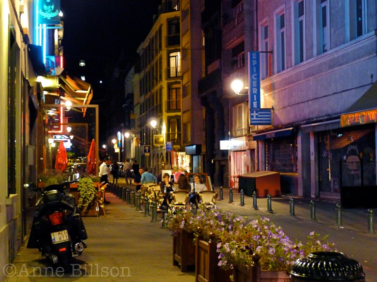 Epicerie: Dejonckerstraat, Sint-Gillis.