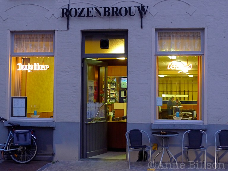 Brugse Tripel, 8.7%: Rozenbrauw, Vlamingstraat 71, Brugge.