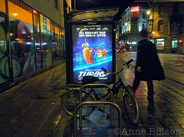 Turbo: Charleroise Steenweg, Sint-Gillis.