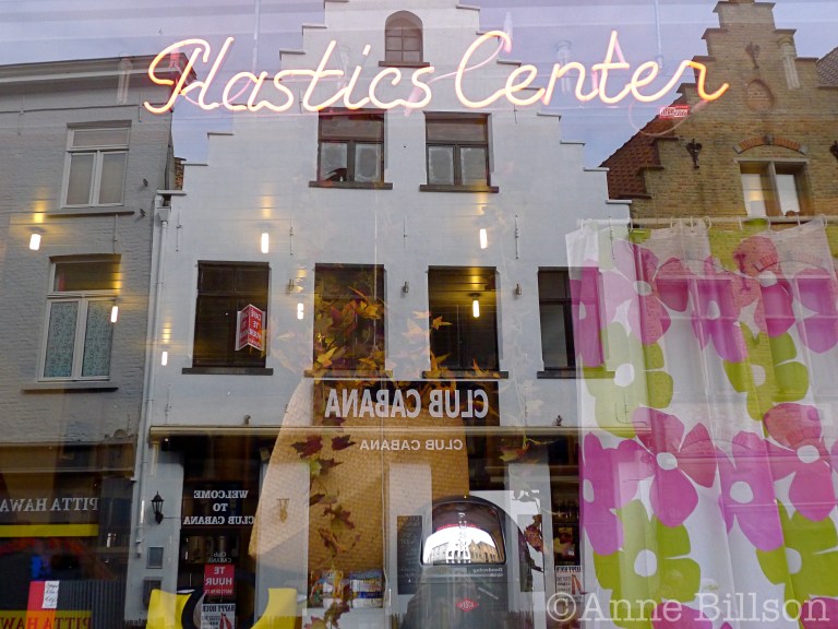 Plasctics Center: Brugge.