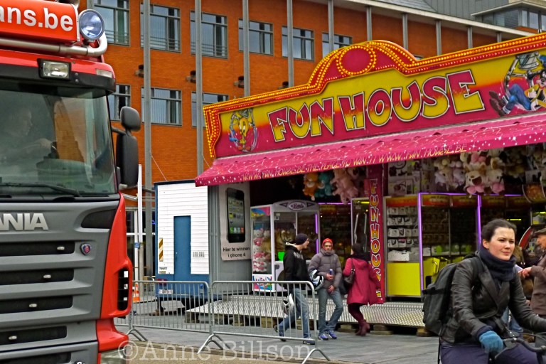 Fun house: Leuven.