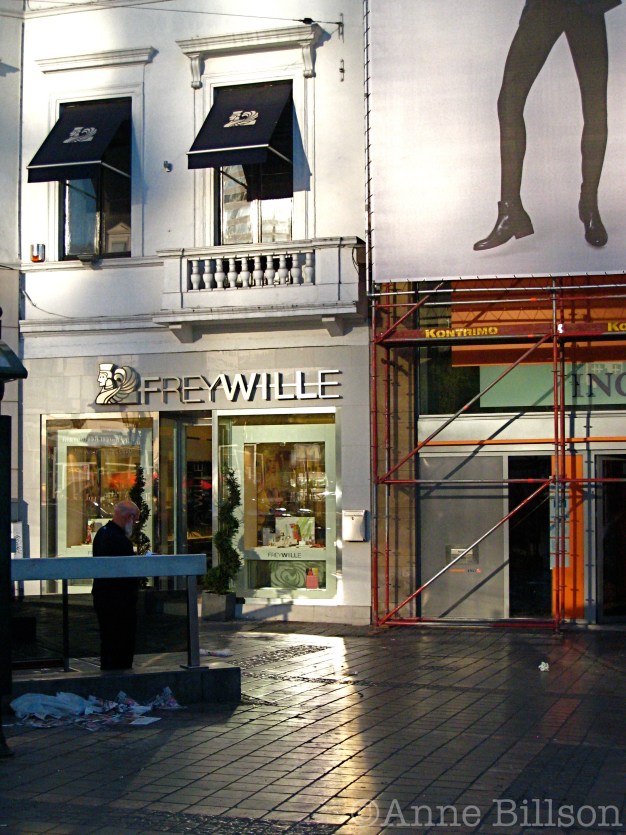 Freywille: Louizaplein, Sint-Gillis.