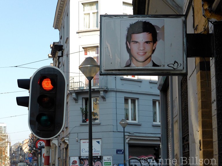 Taylor Lautner: Antoine Bréartstraat, Sint-Gillis.