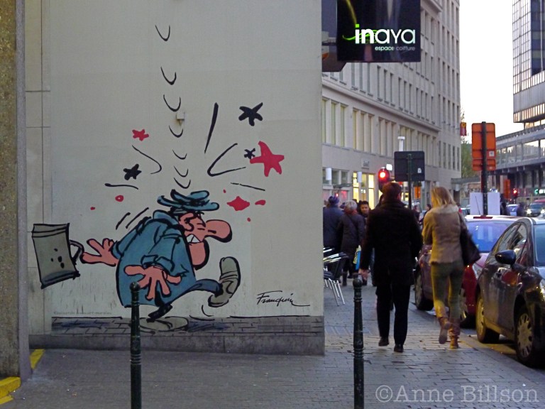 Een slachtoffer van Gaston Lagaffe: Schildknaapstraat, Brussel.