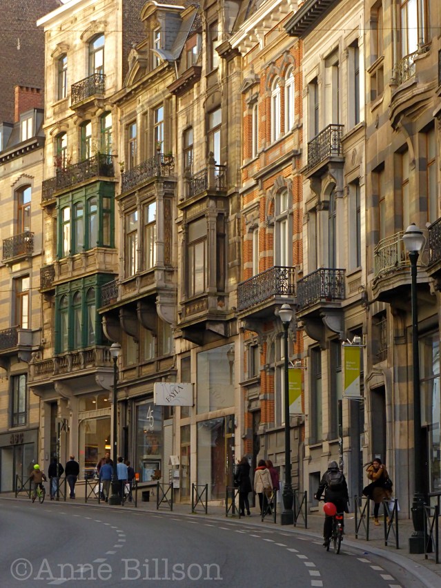 Rote ballon: Lebeaustraat, Brussel.