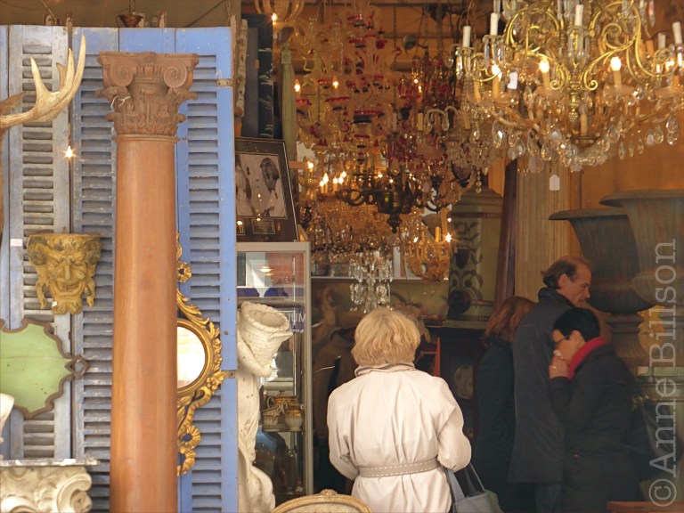 Kroonluchters: Minimenstraat, Brussel.