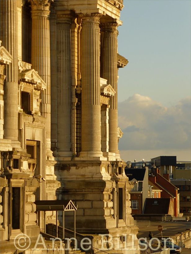 Gulden paleis: Justitiepaleis, Poelaertplein, Brussel.