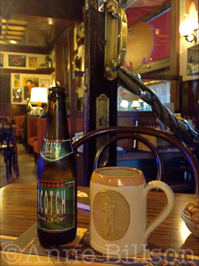 Scotch de Silly, 8%: La Cigale, Waterloosesteenweg, Sint-Gillis.