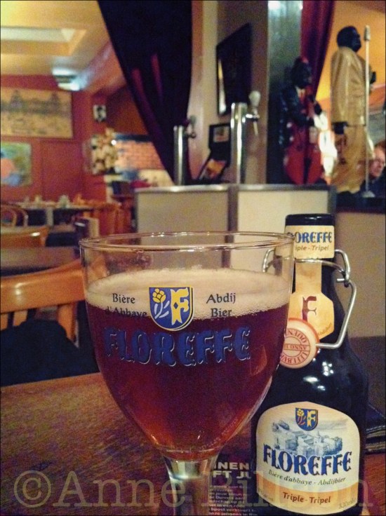 Floreffe tripel, 8%: Le Châtelain, Kasteleinsplein 17, Elsene.