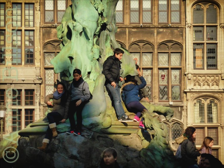 Brabofontein: Grote Markt, Antwerpen.