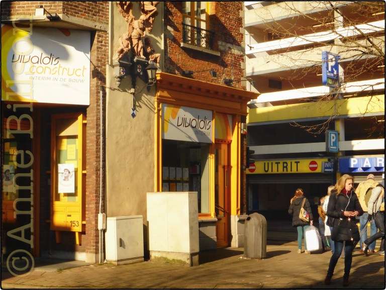 Uirit: Sint-Jacobsmarkt, Antwerpen.