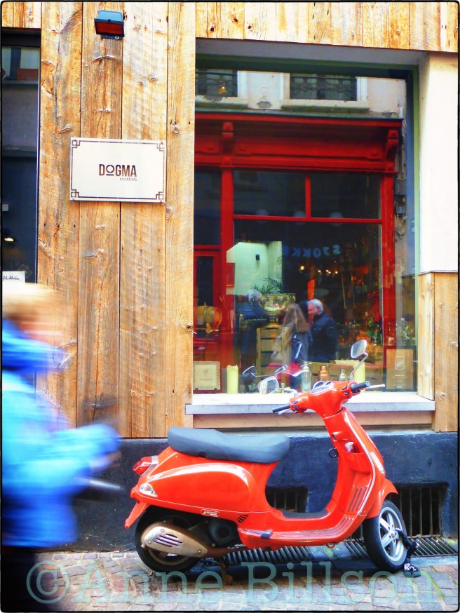 Dogma cocktails: Wijngaardstraat, Antwerpen.