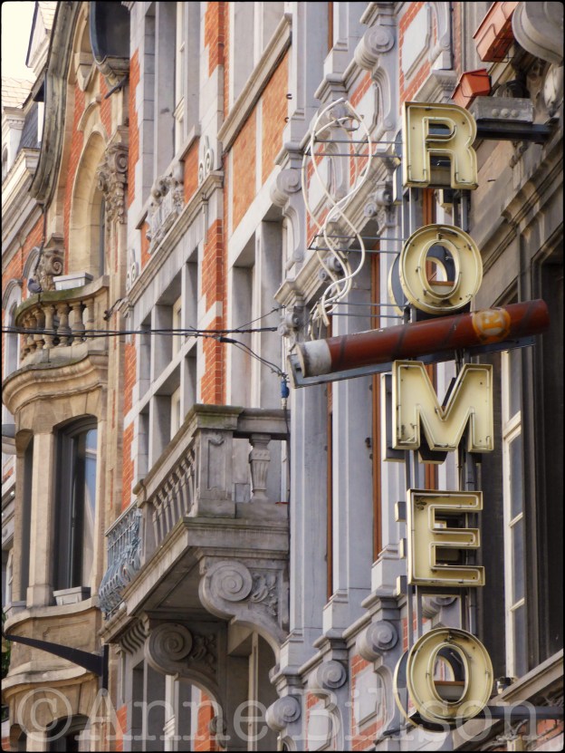 Romeo: Rue de Marchovelette 27, Namen.