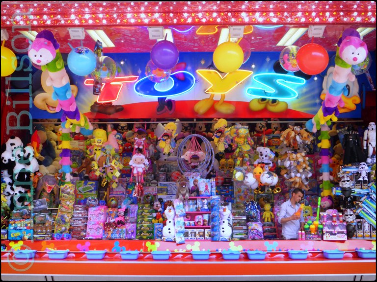 Toys: De kermis van Namen, Rue des Bourgeois, Namen.