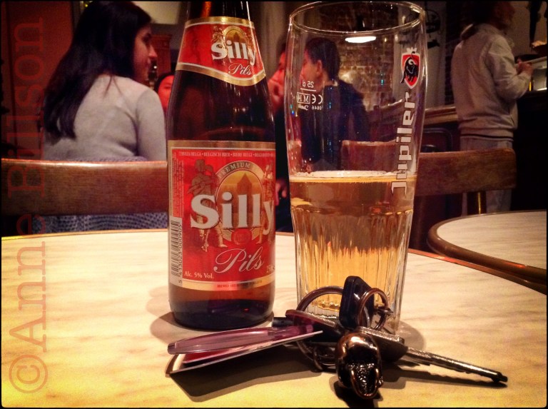 Silly pils (5%): La Trinquette, Waterleidingsstraat, Sint-Gillis.