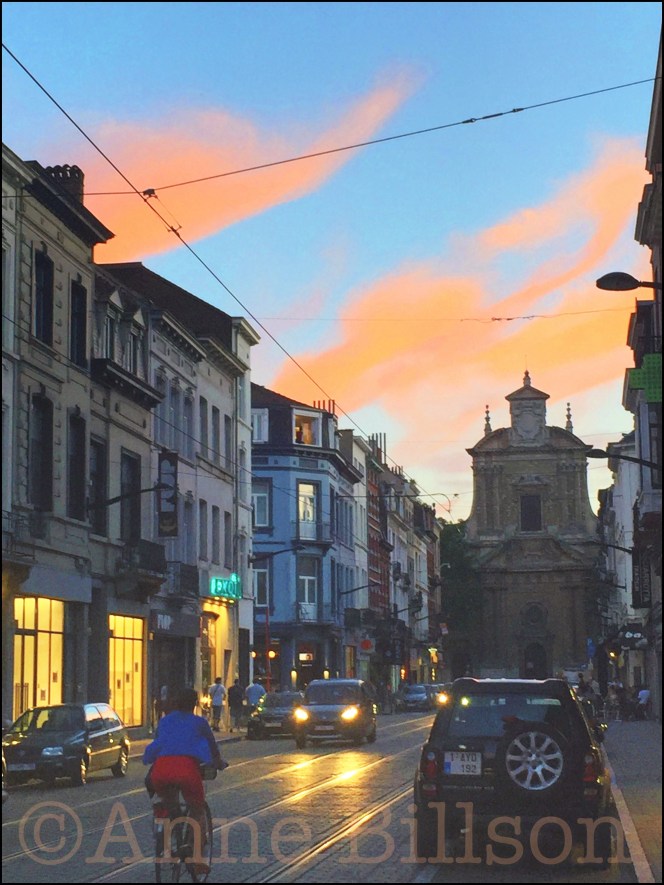 Baljuwstraat schemering: Baljuwstraat, Elsene.