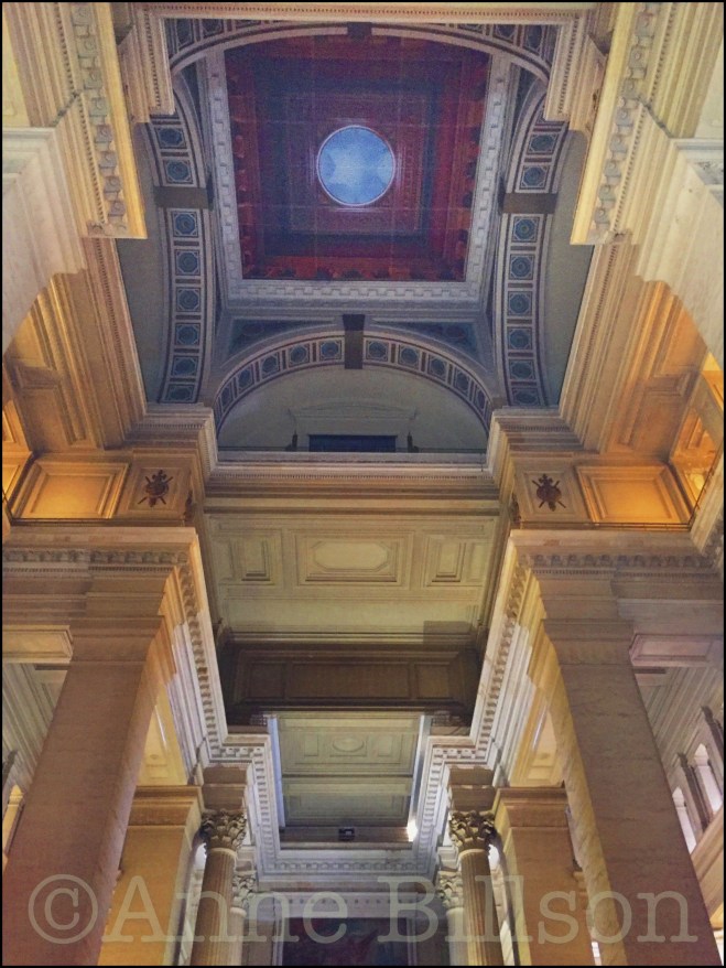 Onde de koepel: Justitiepaleis, Poelaertplein, Brussel.