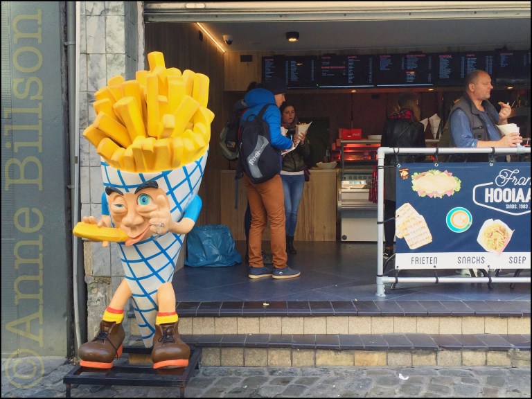 Frituur frans Hooiaard: Hooiaard, Gent.