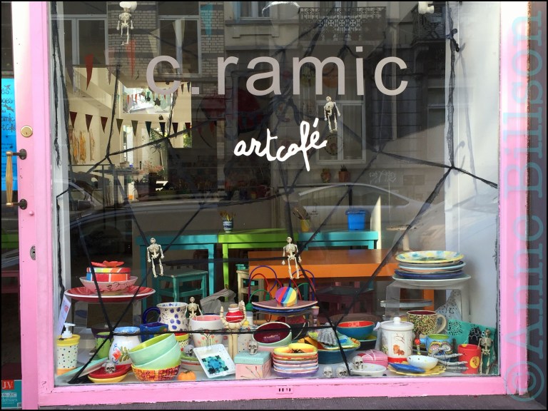 Meer Halloween vensters: Lesbroussartstraat, Elsene.